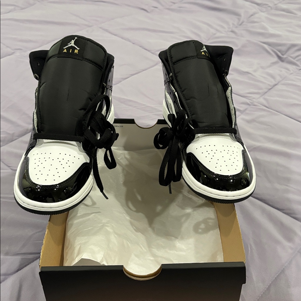 Jordan Air Sneakers In Black And White